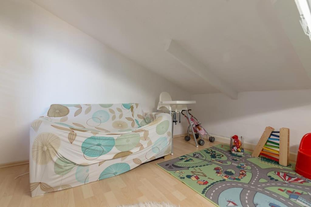 Lovely Spacious 3Room Loft Under Roof-100M2-Touristarea Rauth エクステリア 写真